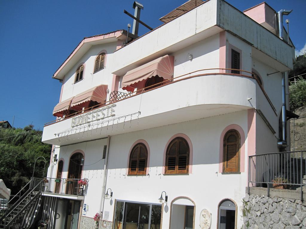 Hotel Affittacamere Novella Tramonti Kültér fotó